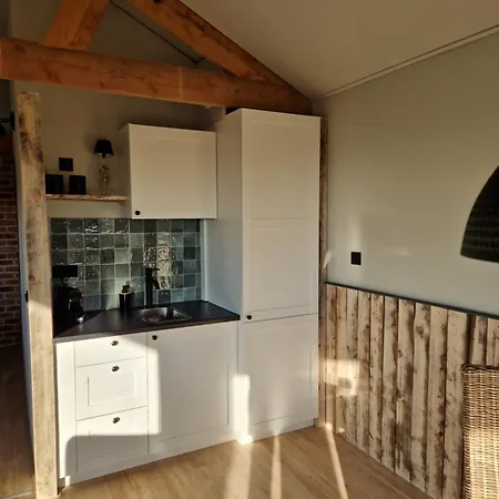 Benb Huys De Landerije 4*