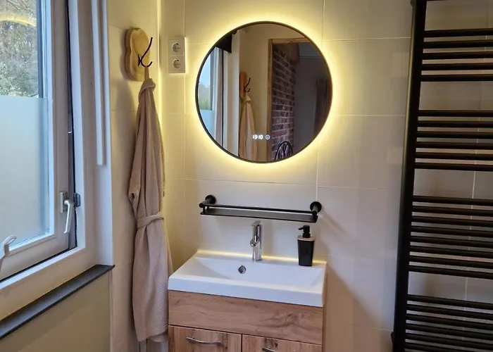 Benb Huys De Landerije לינה וארוחת בוקר